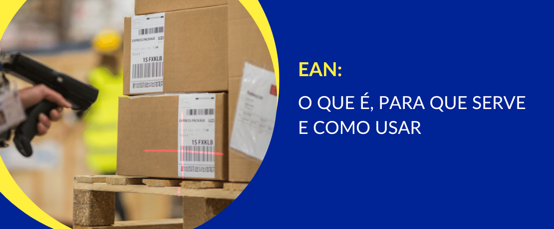 Caixas de encomenda feitas de papelão, uma por cima da outra, com etiqueta de código de barras e pessoa apontando o leitor para uma das caixas.